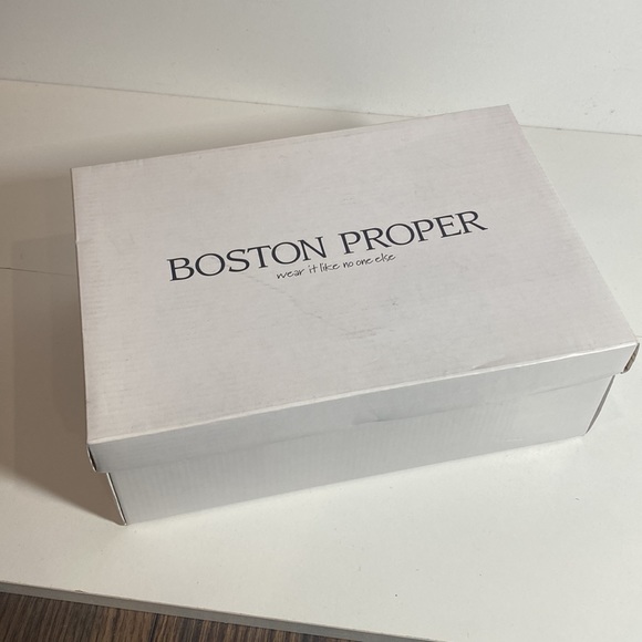 Boston Proper Platform Heels - Picture 9 of 10